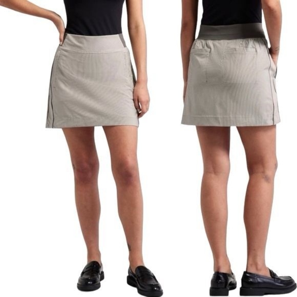 Athleta Brooklyn Textured Pinstriped Skort 16” Sz 10 Gray White Skirt Shorts 18 - Picture 1 of 6